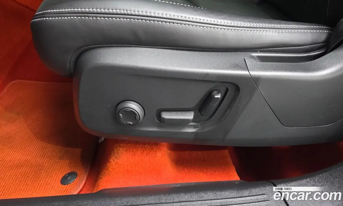 Volvo XC40 2020 2.0 автомат (гидро), фото 28