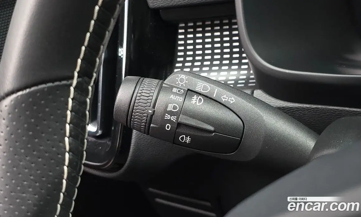 Volvo XC40 2020 2.0 автомат (гидро), фото 32
