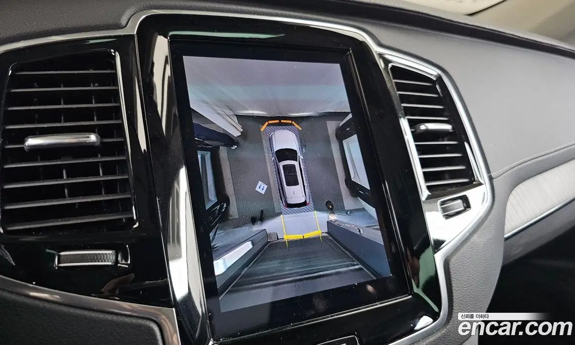 Volvo XC90 2023 2.0 автомат (гидро), фото 21