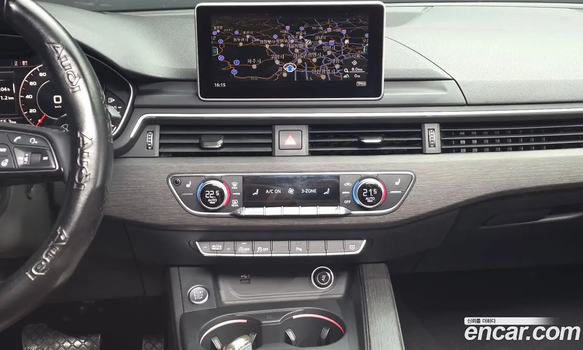 Audi A4 2019 2.0 автомат (гидро), фото 13