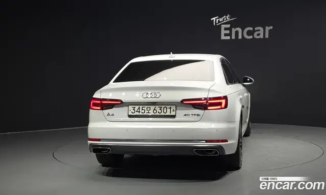 Audi A4 2019 2.0 автомат (гидро), миниатюра 4