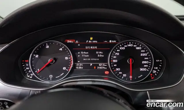 Audi A6 2012 2.0 автомат (гидро), миниатюра 8