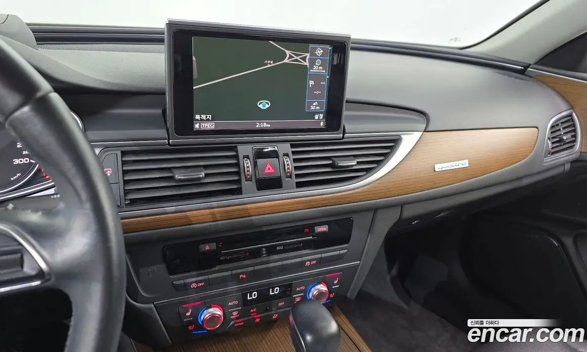 Audi A6 2015 3.0 автомат (гидро), фото 12