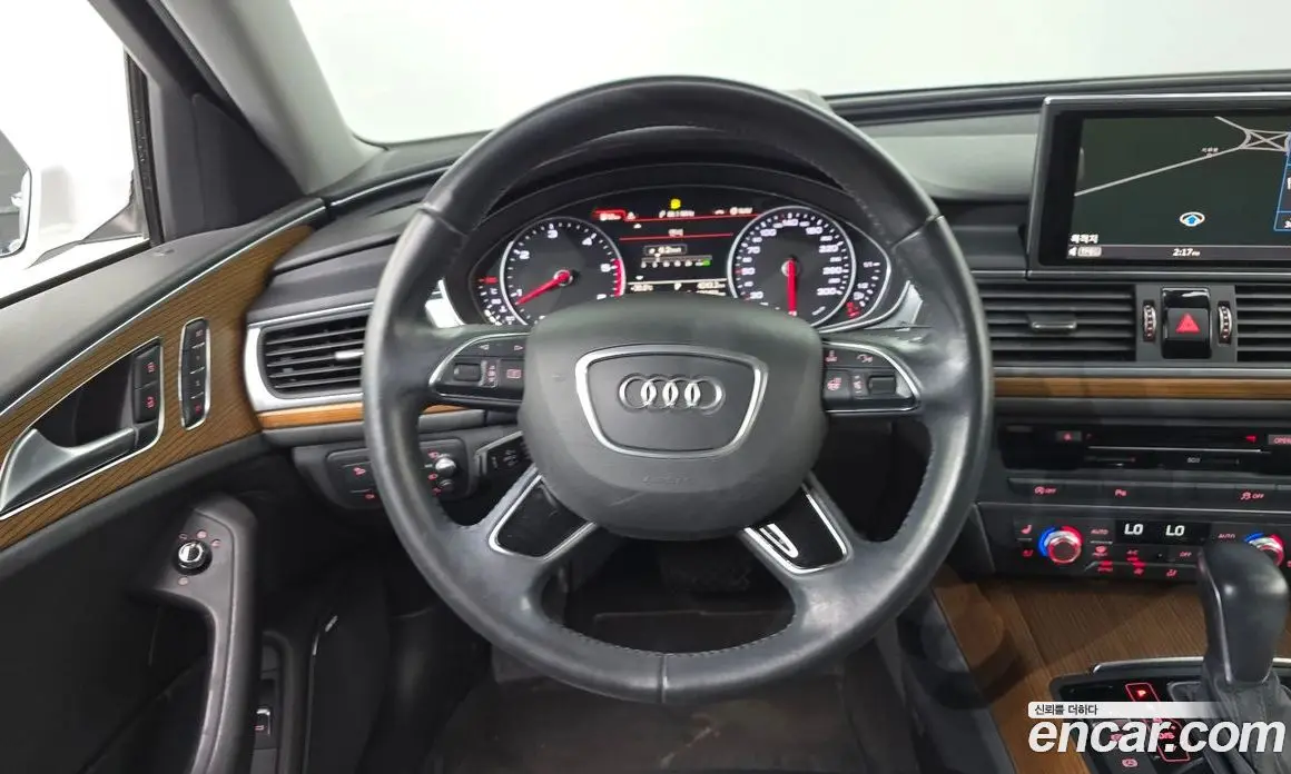 Audi A6 2015 3.0 автомат (гидро), фото 13