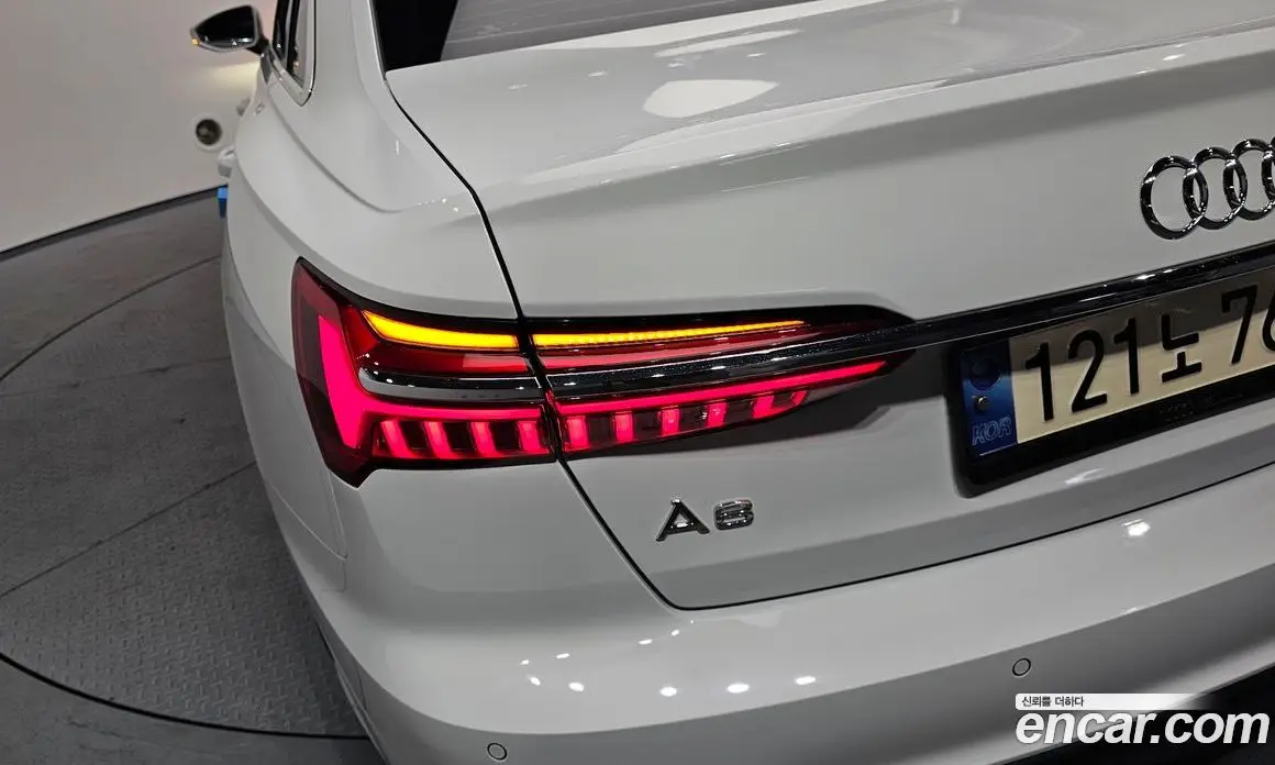 Audi A6 2020 2.0 автомат (гидро), фото 8