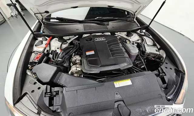 Audi A6 2020 2.0 автомат (гидро), миниатюра 9