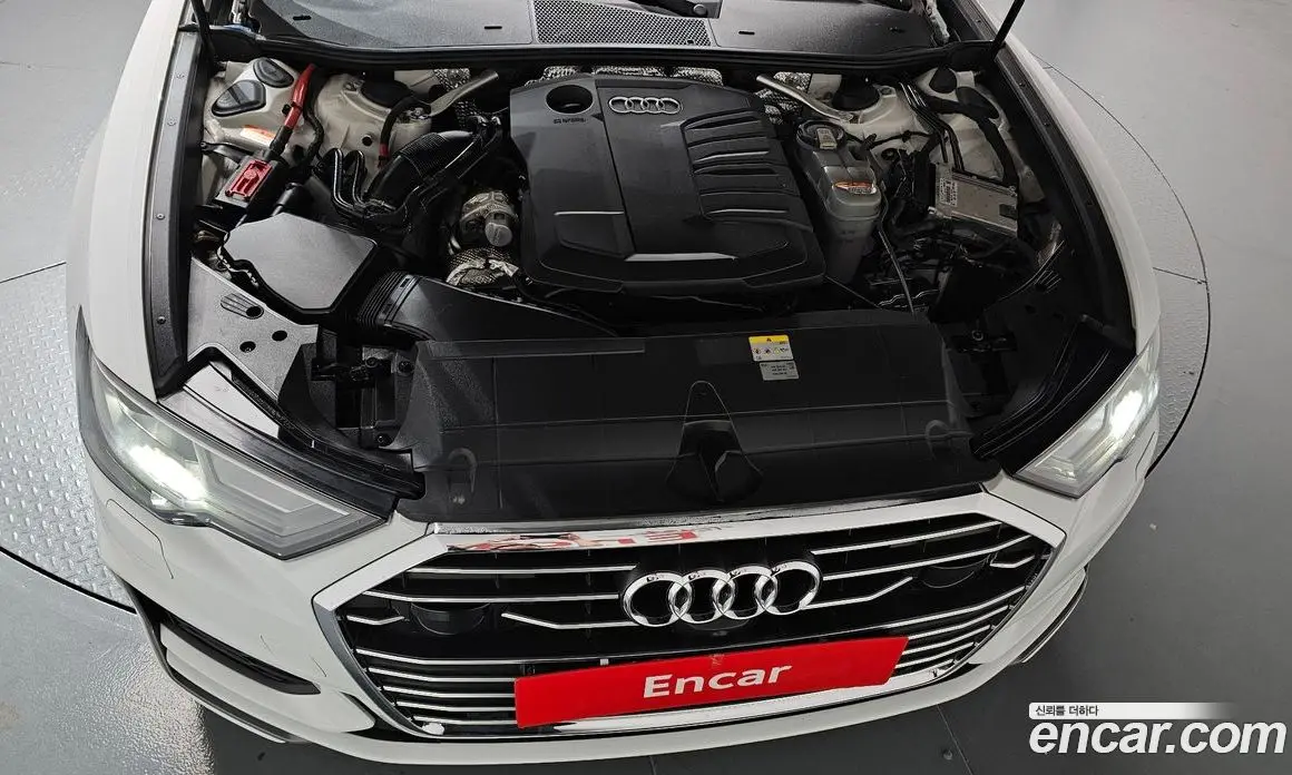 Audi A6 2022 2.0 автомат (гидро), фото 6
