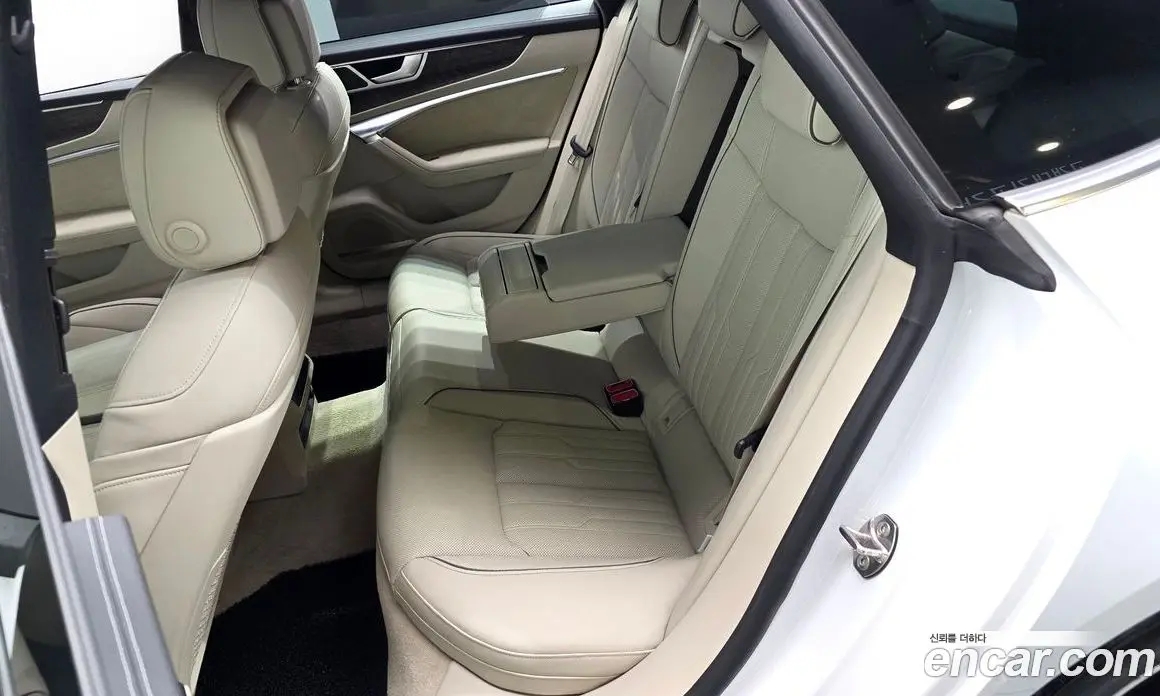 Audi A7 2020 3.0 автомат (гидро), фото 18