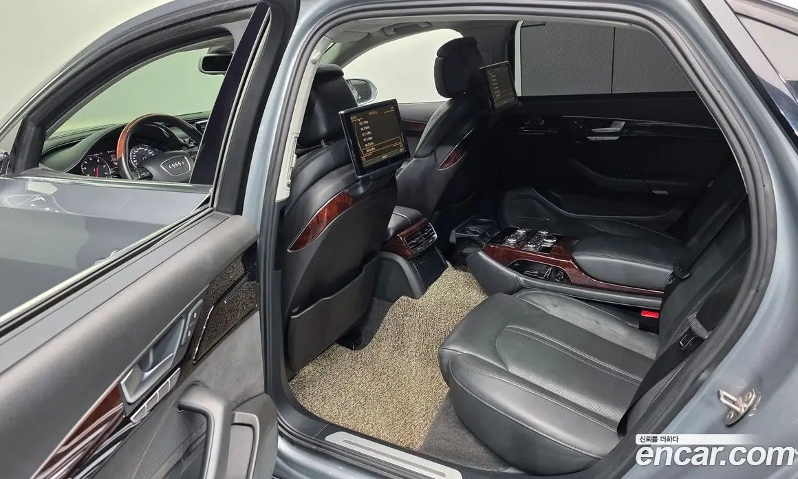 Audi A8 2013 3.0 автомат (гидро), фото 12
