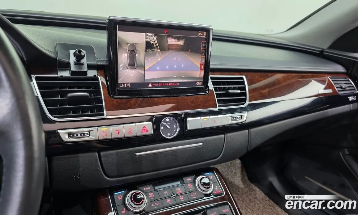 Audi A8 2013 3.0 автомат (гидро), фото 15