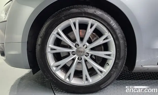 Audi A8 2013 3.0 автомат (гидро), миниатюра 5