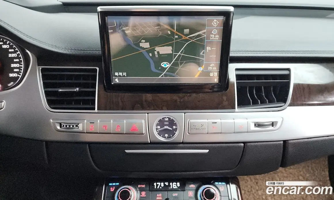Audi A8 2015 4.1 автомат (гидро), фото 12