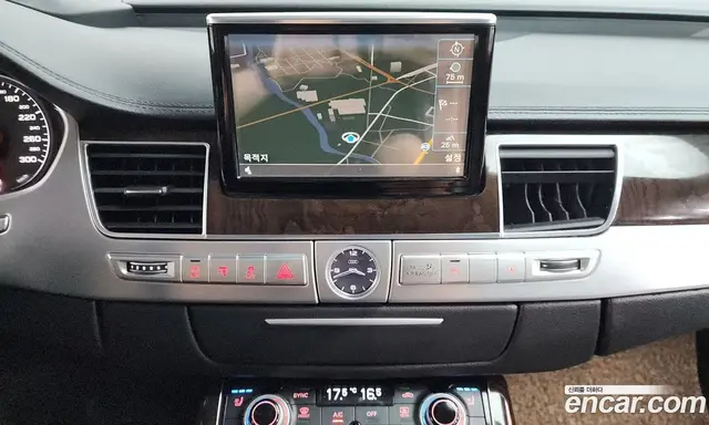 Audi A8 2015 4.1 автомат (гидро), миниатюра 12