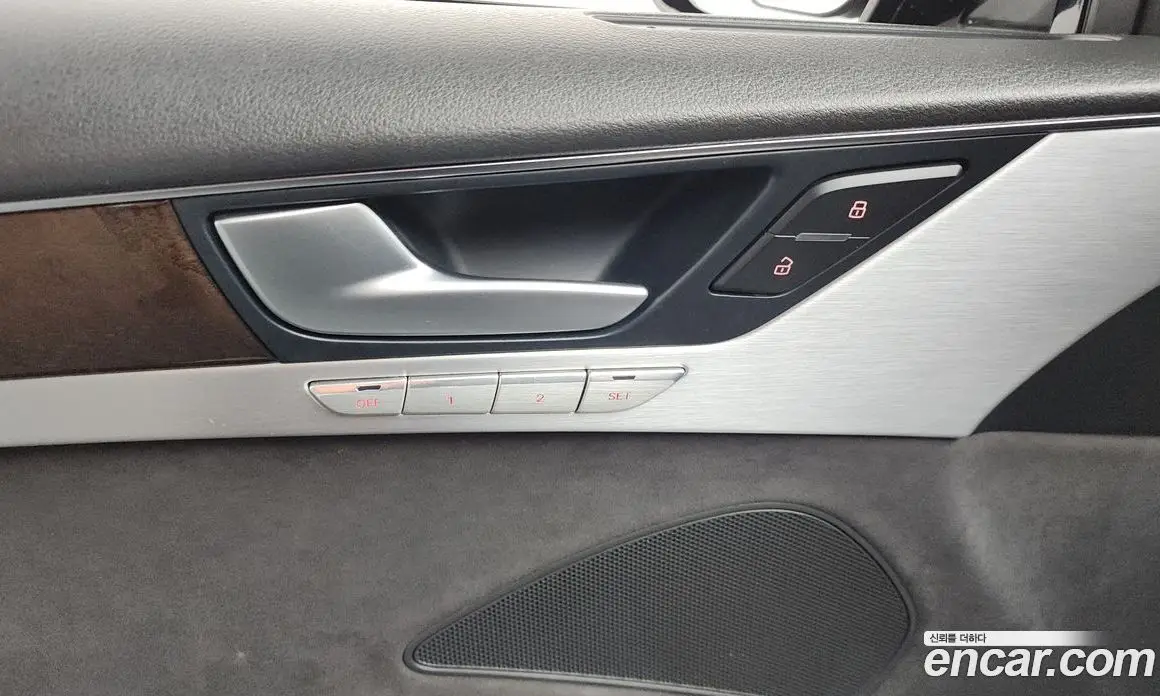 Audi A8 2015 4.1 автомат (гидро), фото 18
