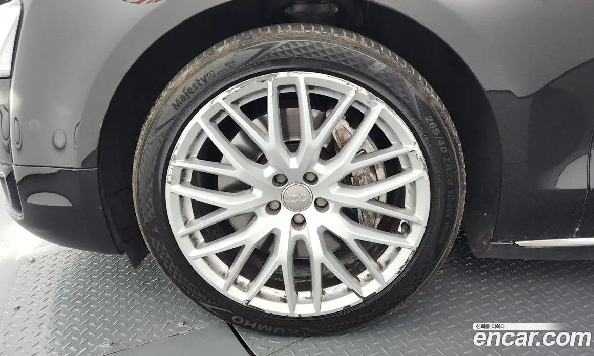 Audi A8 2015 4.1 автомат (гидро), фото 5