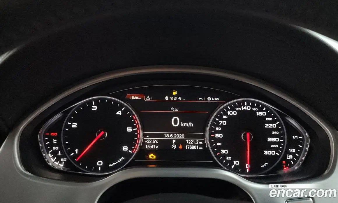 Audi A8 2015 4.1 автомат (гидро), фото 8