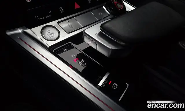 Audi e-tron 2020 0.2 автомат (гидро), миниатюра 9