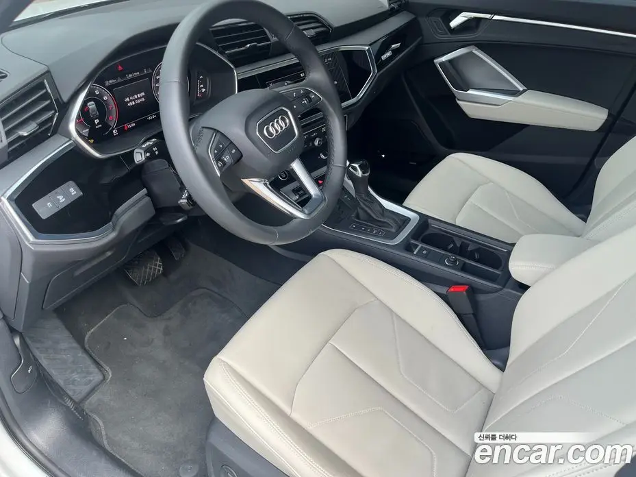 Audi Q3 2026 2.0 автомат (гидро), фото 8
