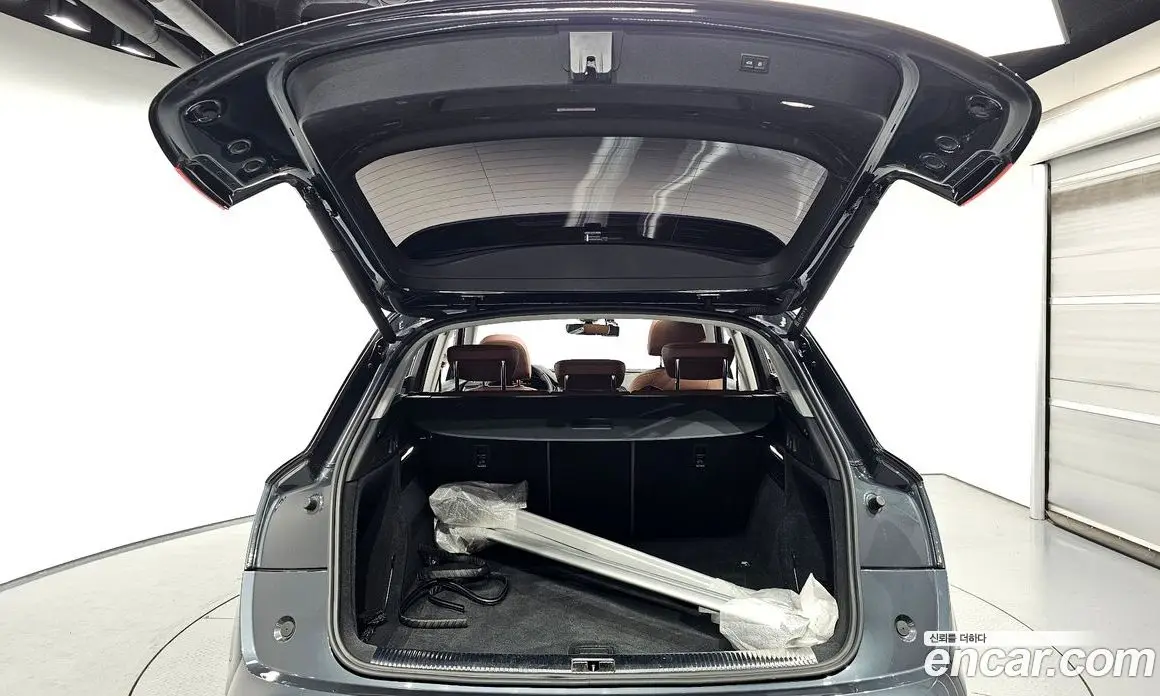 Audi Q5 2023 2.0 автомат (гидро), фото 26