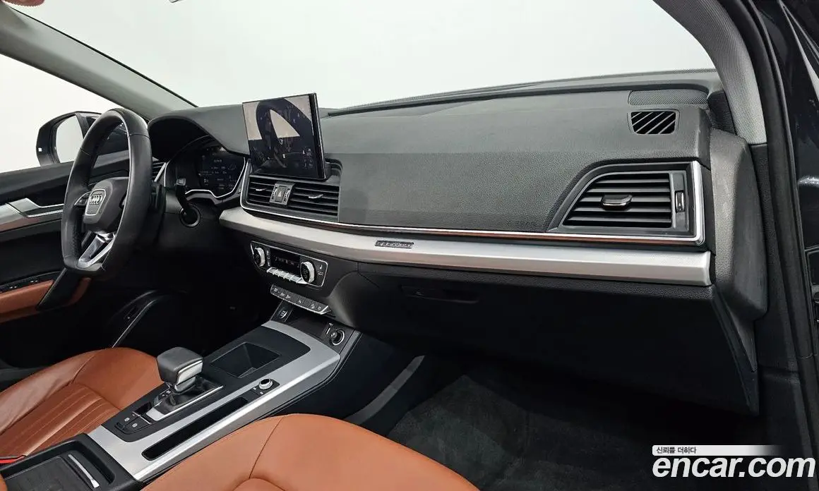 Audi Q5 2023 2.0 автомат (гидро), фото 30