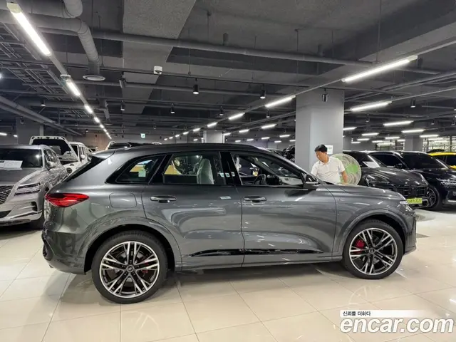 Audi Q5 2025 2.0 автомат (гидро), миниатюра 2