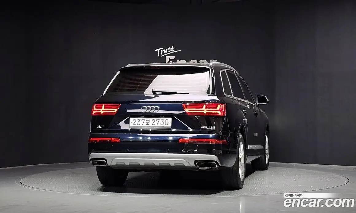 Audi Q7 2016 3.0 автомат (гидро), фото 4