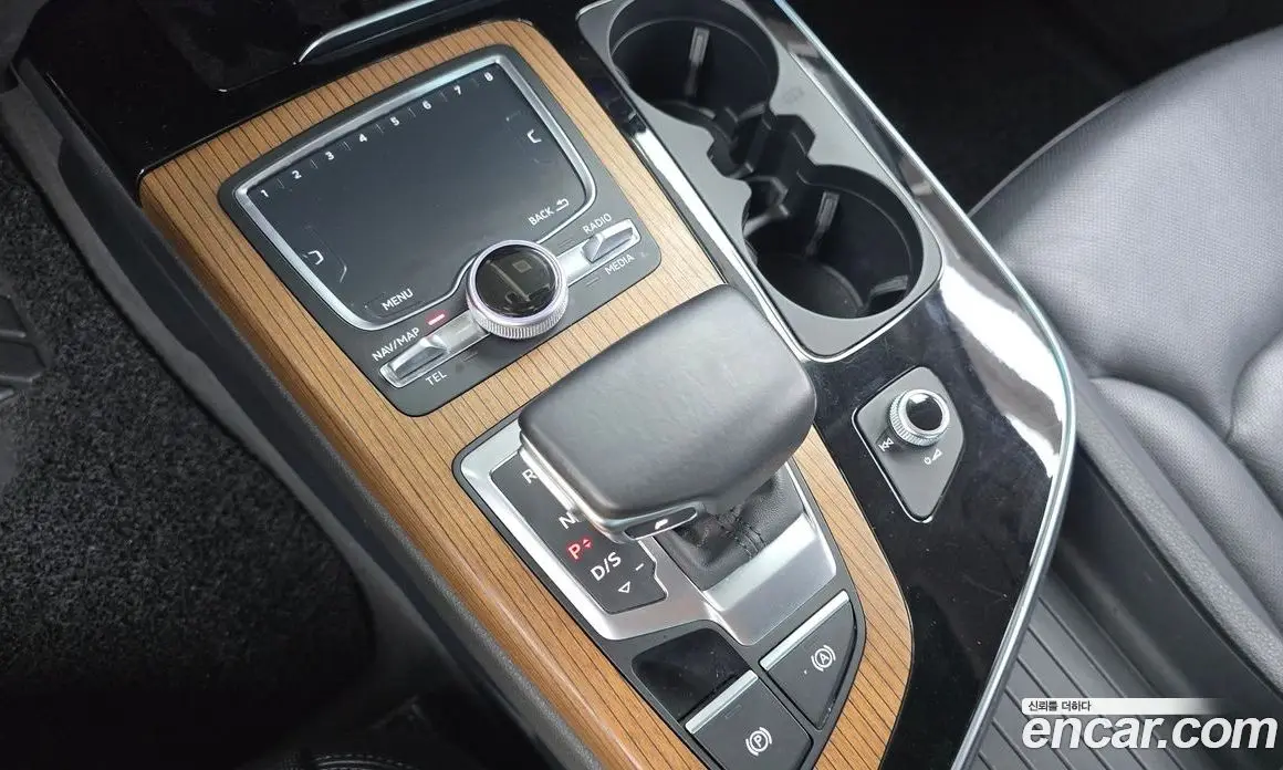 Audi Q7 2016 3.0 автомат (гидро), фото 9
