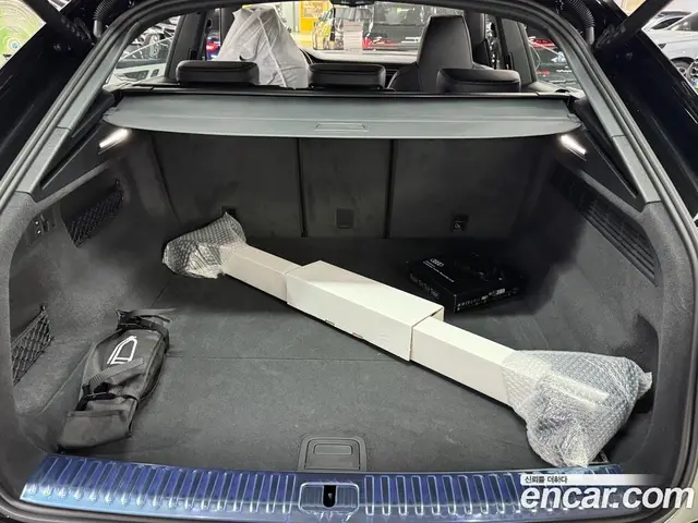 Audi Q8 2026 3.0 автомат (гидро), миниатюра 5