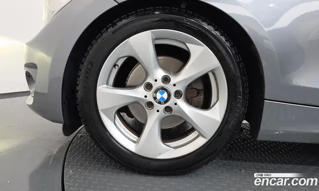 BMW 1 серия 2011 2.0 автомат (гидро), миниатюра 5
