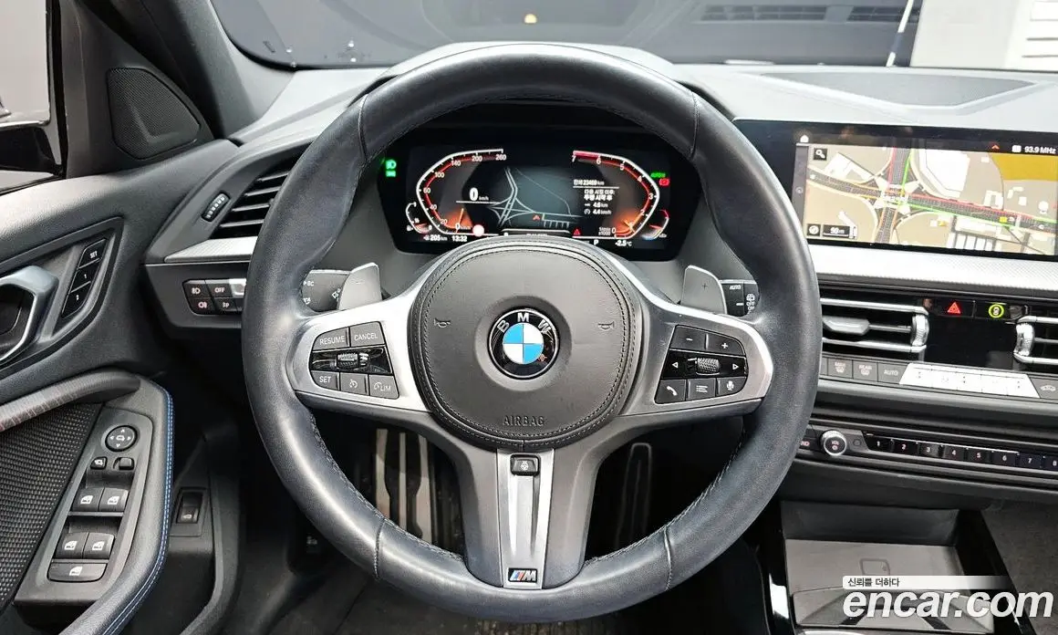 BMW 1 серия 2023 2.0 автомат (гидро), фото 13