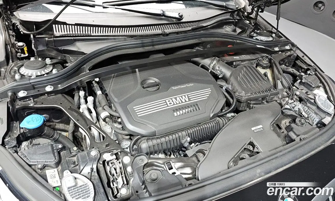 BMW 1 серия 2023 2.0 автомат (гидро), фото 6