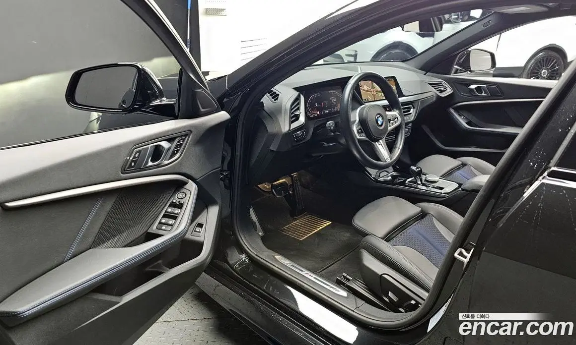 BMW 1 серия 2023 2.0 автомат (гидро), фото 10