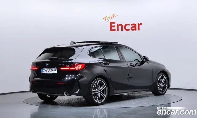BMW 1 серия 2023 2.0 автомат (гидро), миниатюра 2