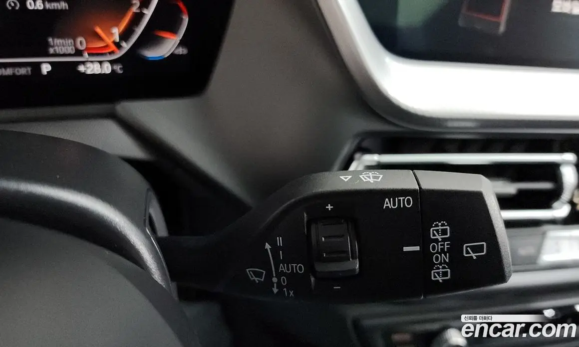 BMW 1 серия 2023 2.0 автомат (гидро), фото 30