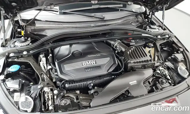 BMW 1 серия 2023 2.0 автомат (гидро), миниатюра 6