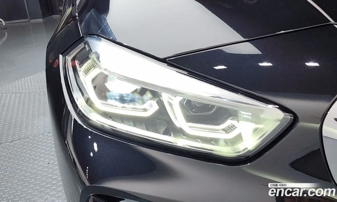BMW 1 серия 2023 2.0 автомат (гидро), фото 8