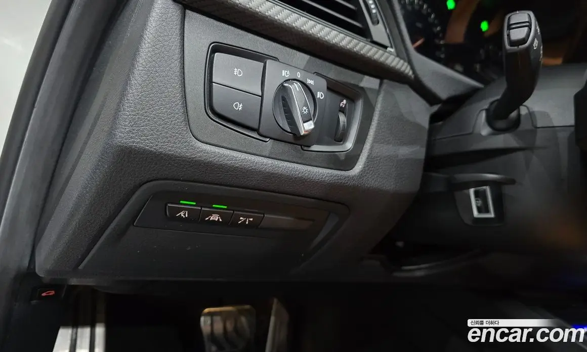 BMW 3 серия 2016 2.0 автомат (гидро), фото 21