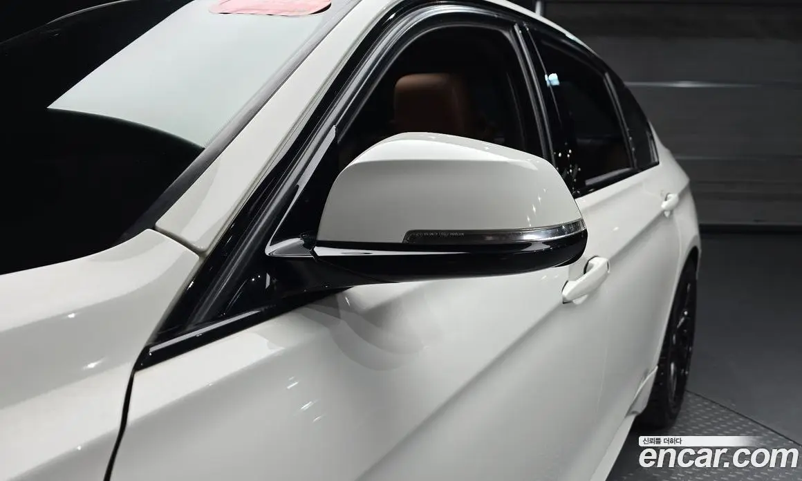 BMW 3 серия 2016 2.0 автомат (гидро), фото 28