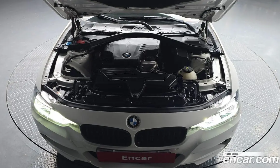 BMW 3 серия 2016 2.0 автомат (гидро), фото 5