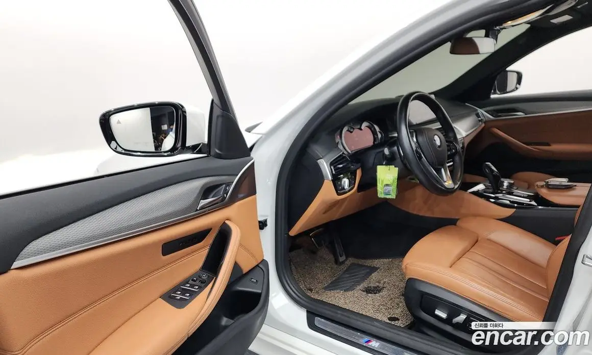 BMW 5 серия 2017 2.0 автомат (гидро), фото 13