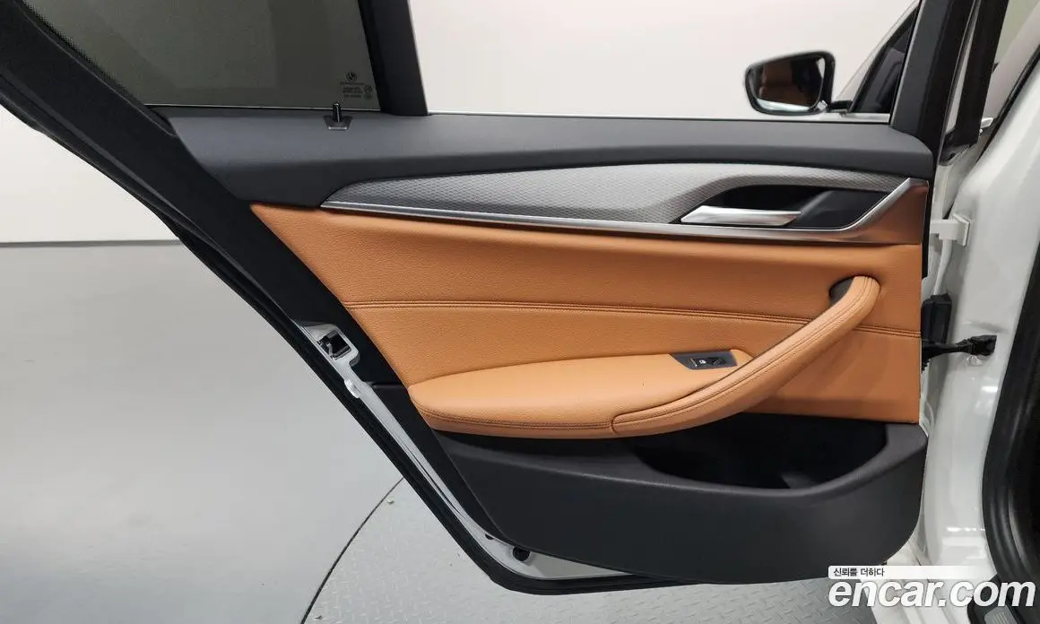 BMW 5 серия 2017 2.0 автомат (гидро), фото 15