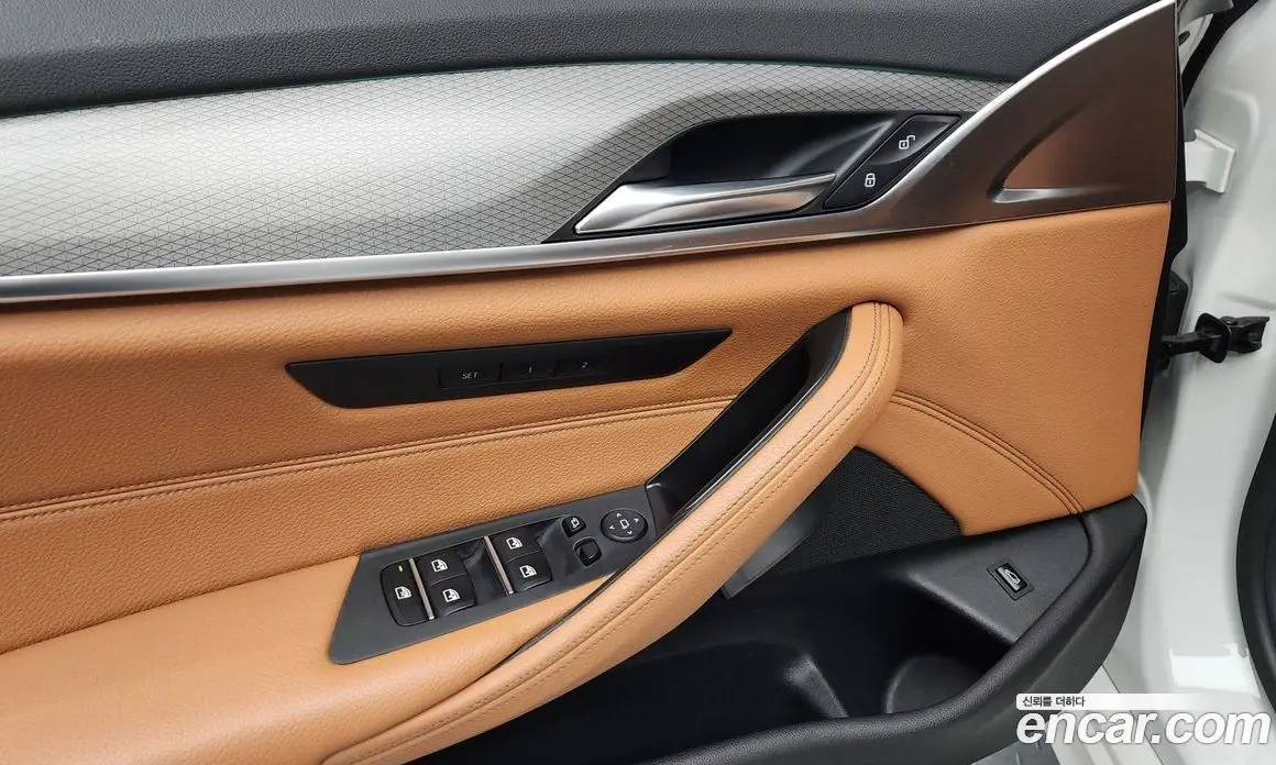 BMW 5 серия 2017 2.0 автомат (гидро), фото 30