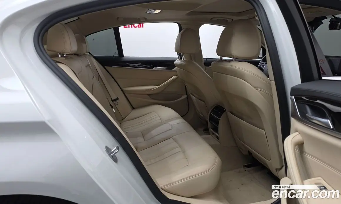 BMW 5 серия 2019 2.0 автомат (гидро), фото 17