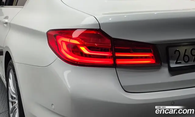BMW 5 серия 2019 2.0 автомат (гидро), миниатюра 9