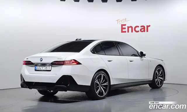 BMW 5 серия 2025 2.0 автомат (гидро), миниатюра 2
