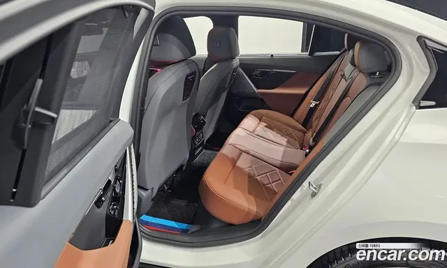 BMW 5 серия 2025 2.0 автомат (гидро), миниатюра 11
