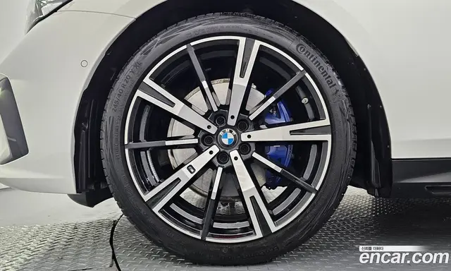 BMW 5 серия 2025 2.0 автомат (гидро), миниатюра 5