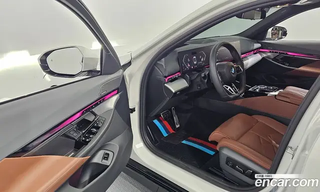 BMW 5 серия 2025 2.0 автомат (гидро), миниатюра 10