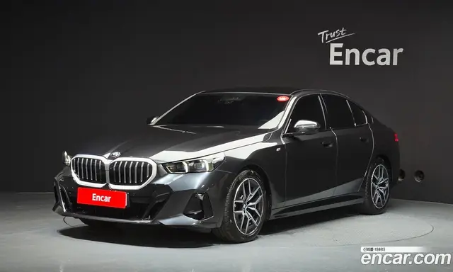 BMW 5 серия, 2025, 18 636 км
