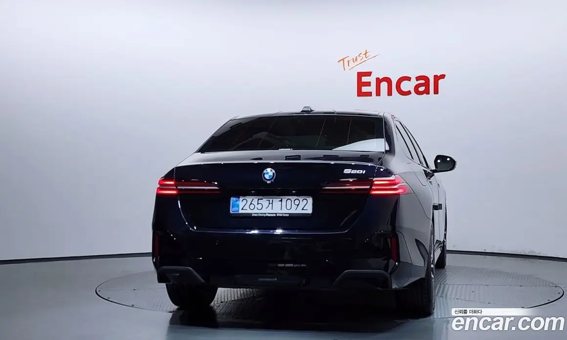 BMW 5 серия 2026 2.0 автомат (гидро), фото 4